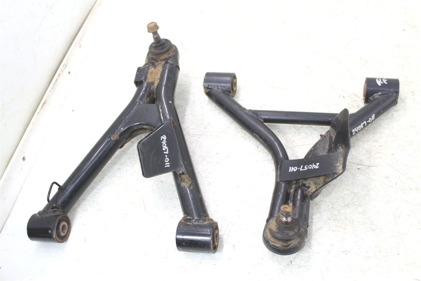 1999 Kawasaki Bayou 300 4x4 Front Right Control A Arms Upper Lower 24057