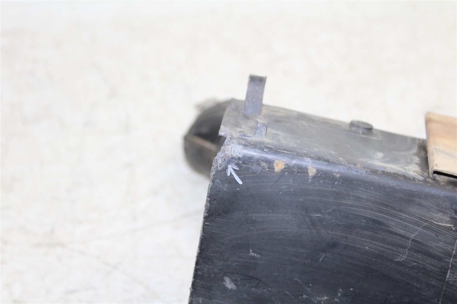 1999 Kawasaki Bayou 300 4x4 Air Box Intake Housing Boot Filter Cage 24057