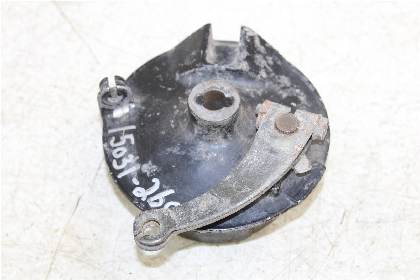2000 Honda XR 100R Front Brake Drum Plate Panel Shoes Mount