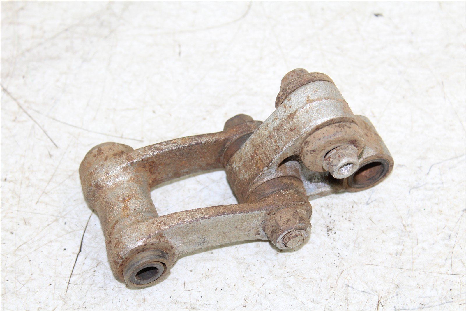 2002 Honda XR 80R Linkage Suspension Link Rear Relay Arm 15016
