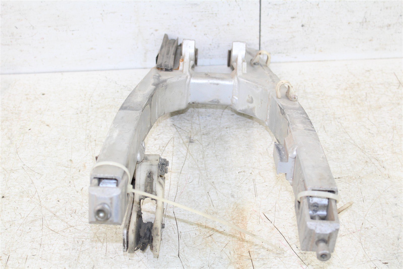 2005 Yamaha YZ 85 Swingarm Swing Arm 943