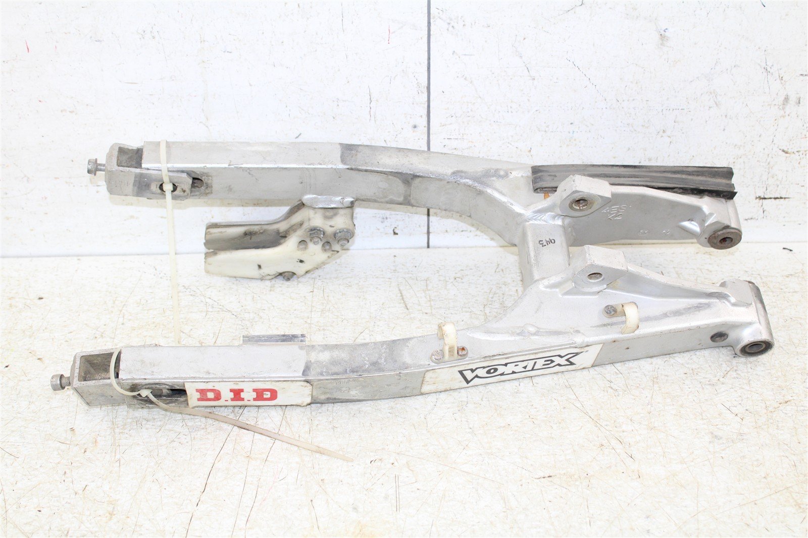 2005 Yamaha YZ 85 Swingarm Swing Arm 943