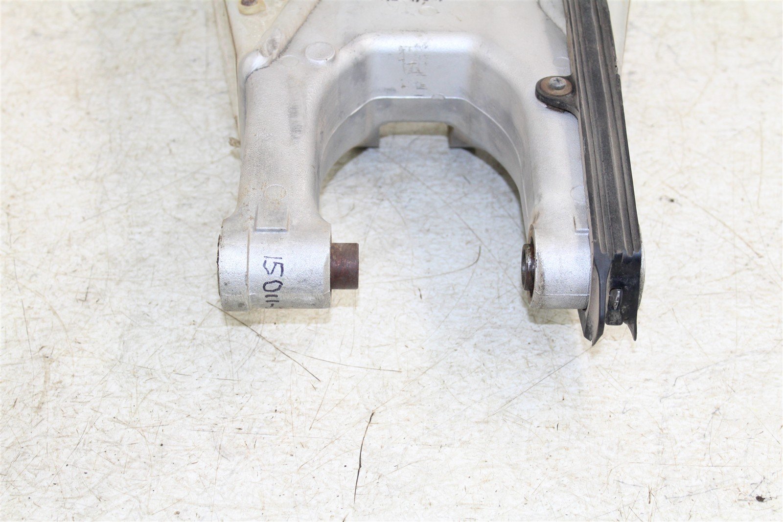2007 Honda CRF 250R Swingarm Swing Arm 15011