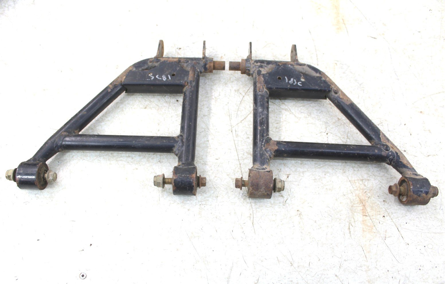 2004 Arctic Cat 250 4x4 Rear Lower Control A Arms Left Right 183C