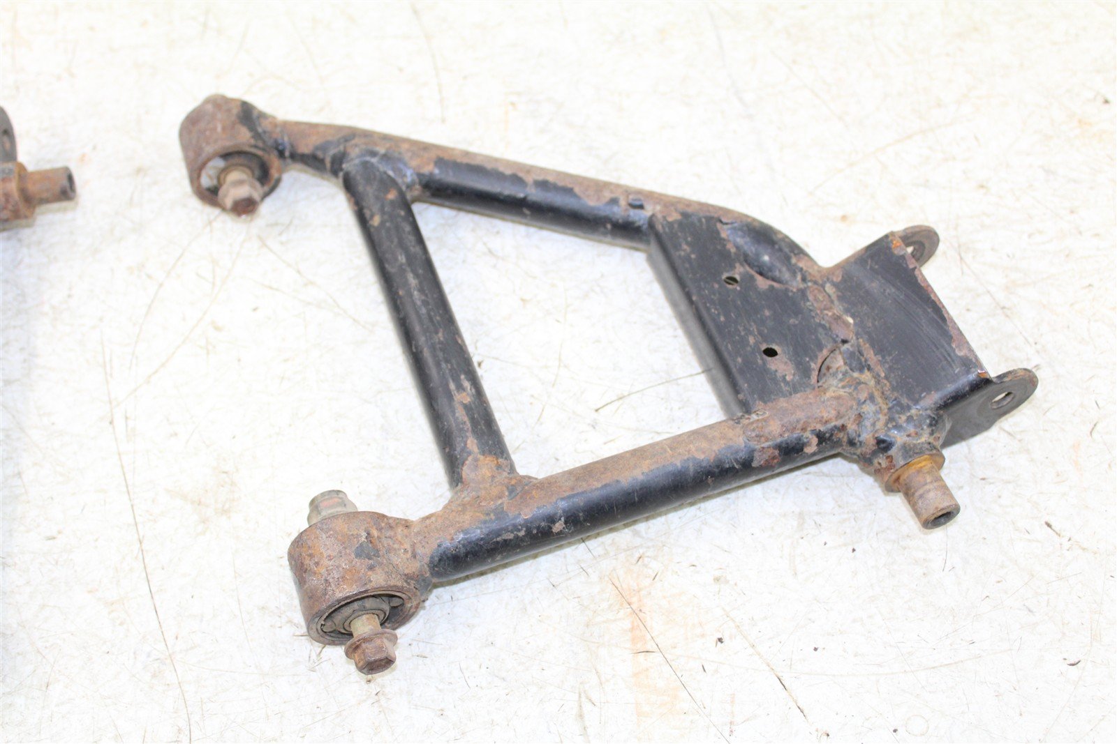 2004 Arctic Cat 250 4x4 Rear Lower Control A Arms Left Right 183C