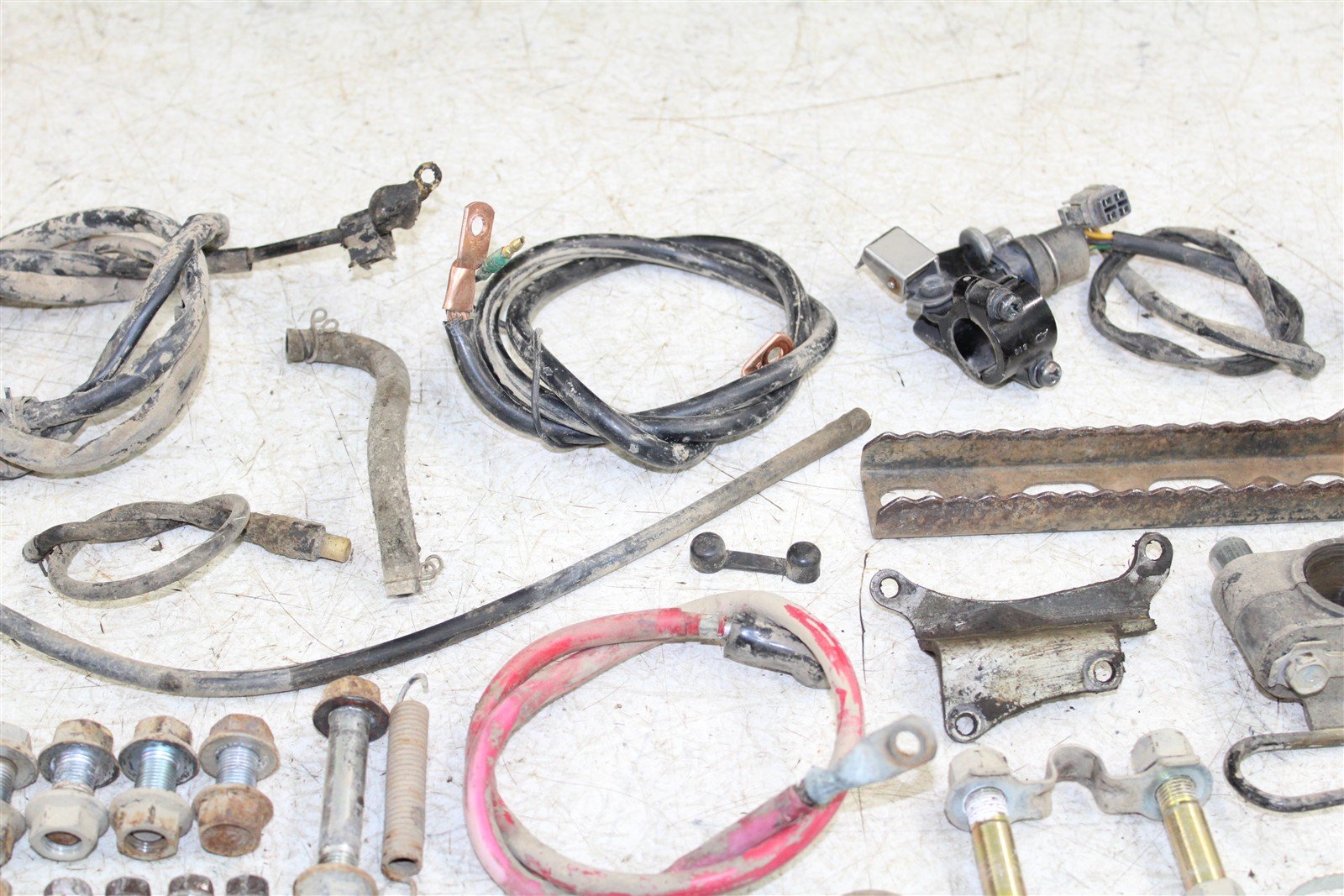 2009 Yamaha Big Bear 250 2x4 Chassis Bolt Kit Hardware Wire Mount Hose 50114