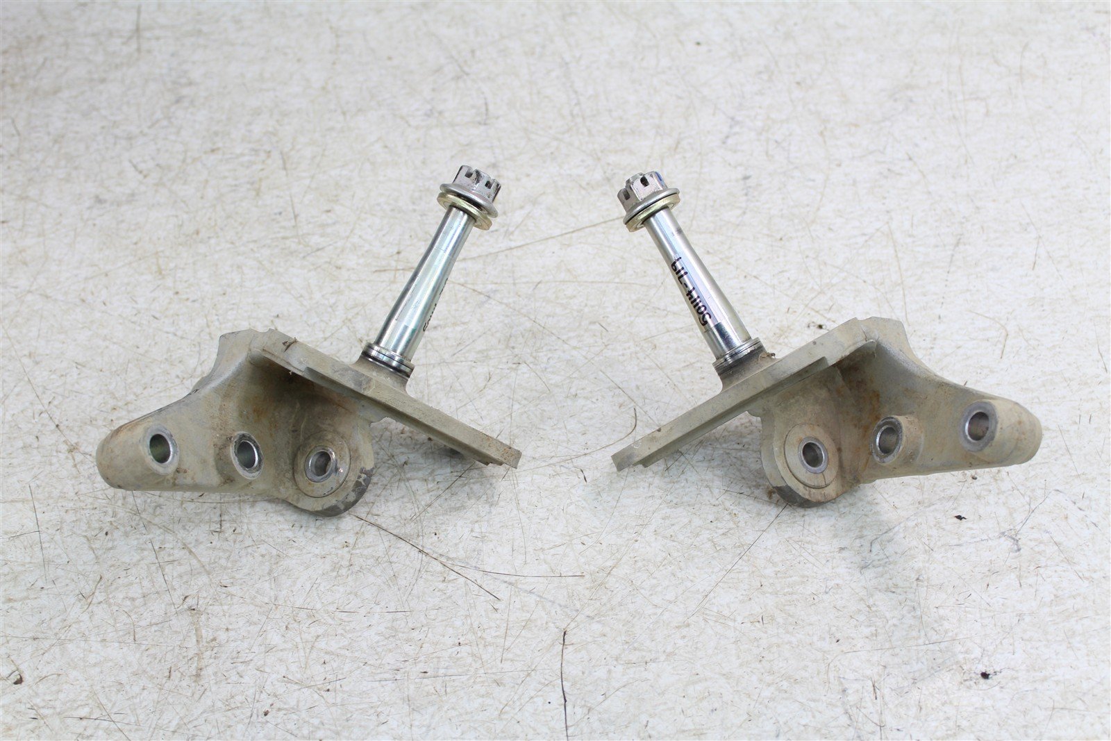 2009 Yamaha Big Bear 250 2x4 Front Spindles Knuckle Set Left Right 50114