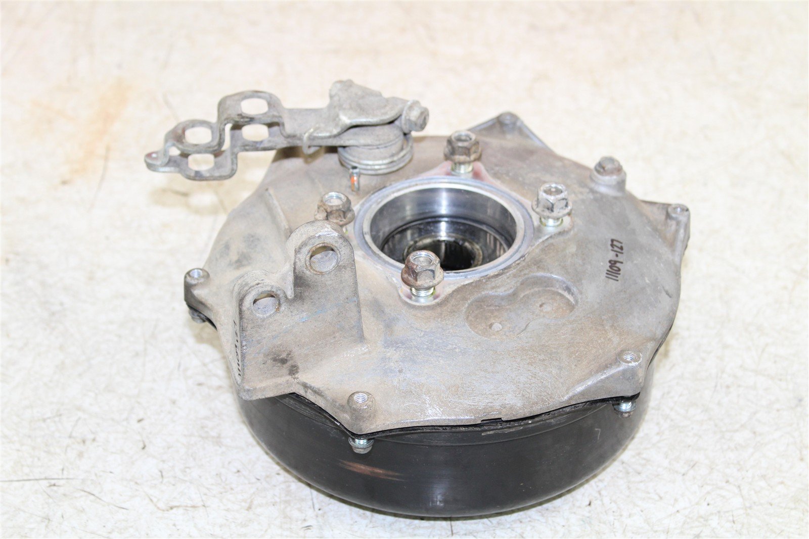 2023 Honda Rancher 420 4x4 Rear Brake Drum Backing Plate Panel Hub 11109