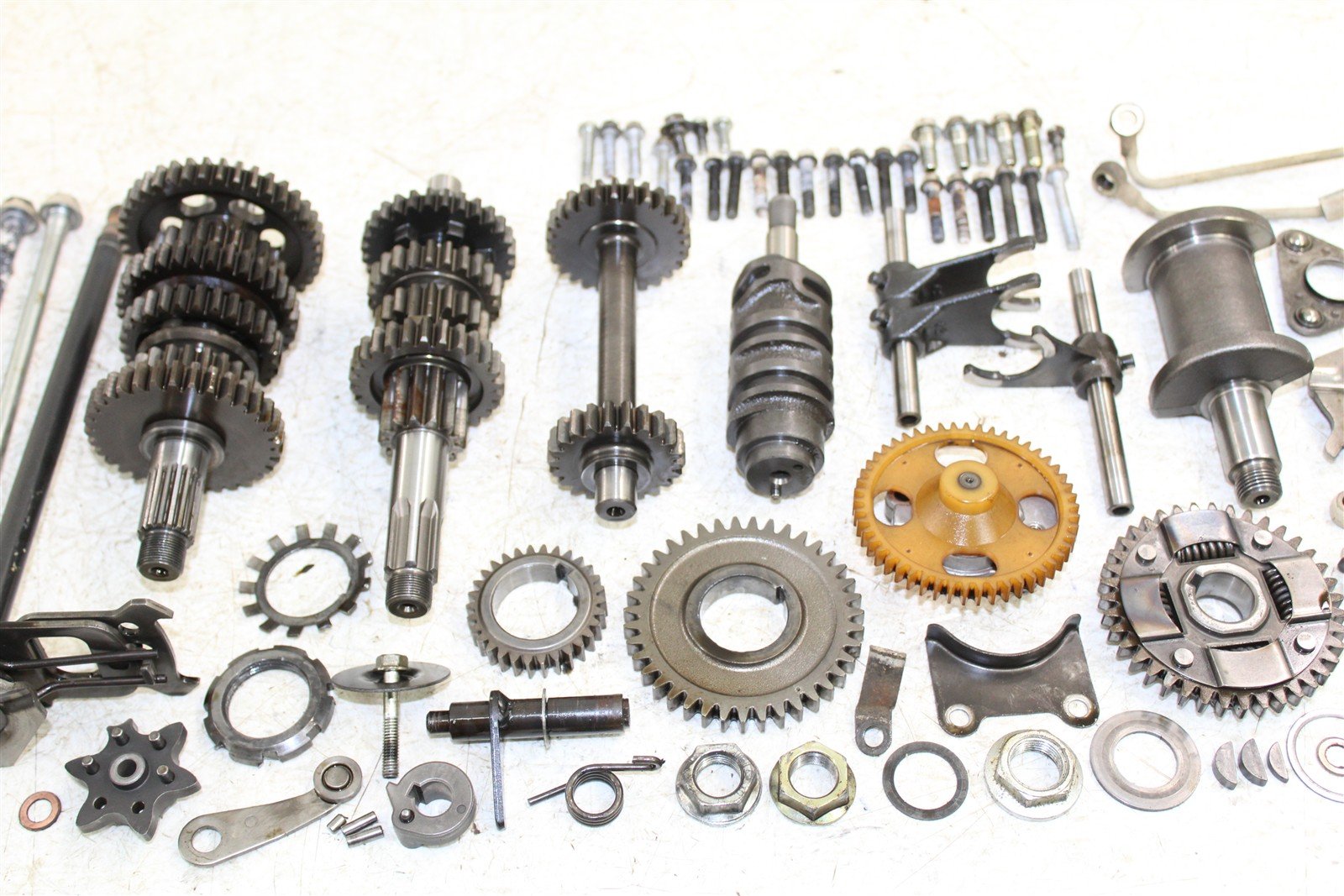 1998 Kawasaki Bayou 220 Transmission Gears Shift Shaft Forks Drum 24058