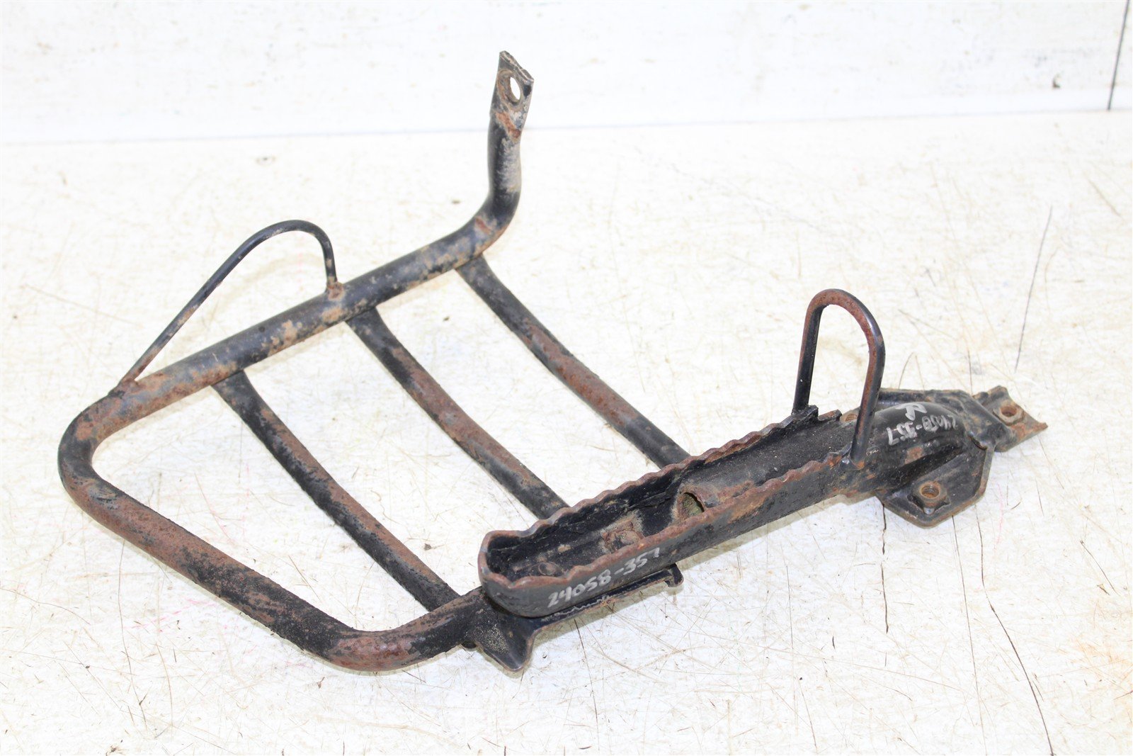 1998 Kawasaki Bayou 220 Foot Pegs Rests Set Left Right 24058