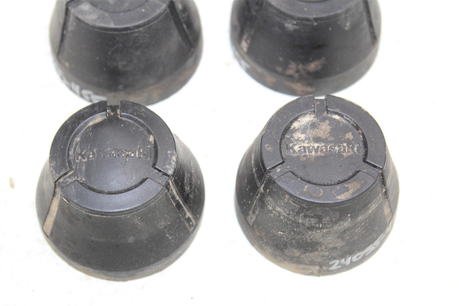 1998 Kawasaki Bayou 220 Hub Caps Front Rear 24058