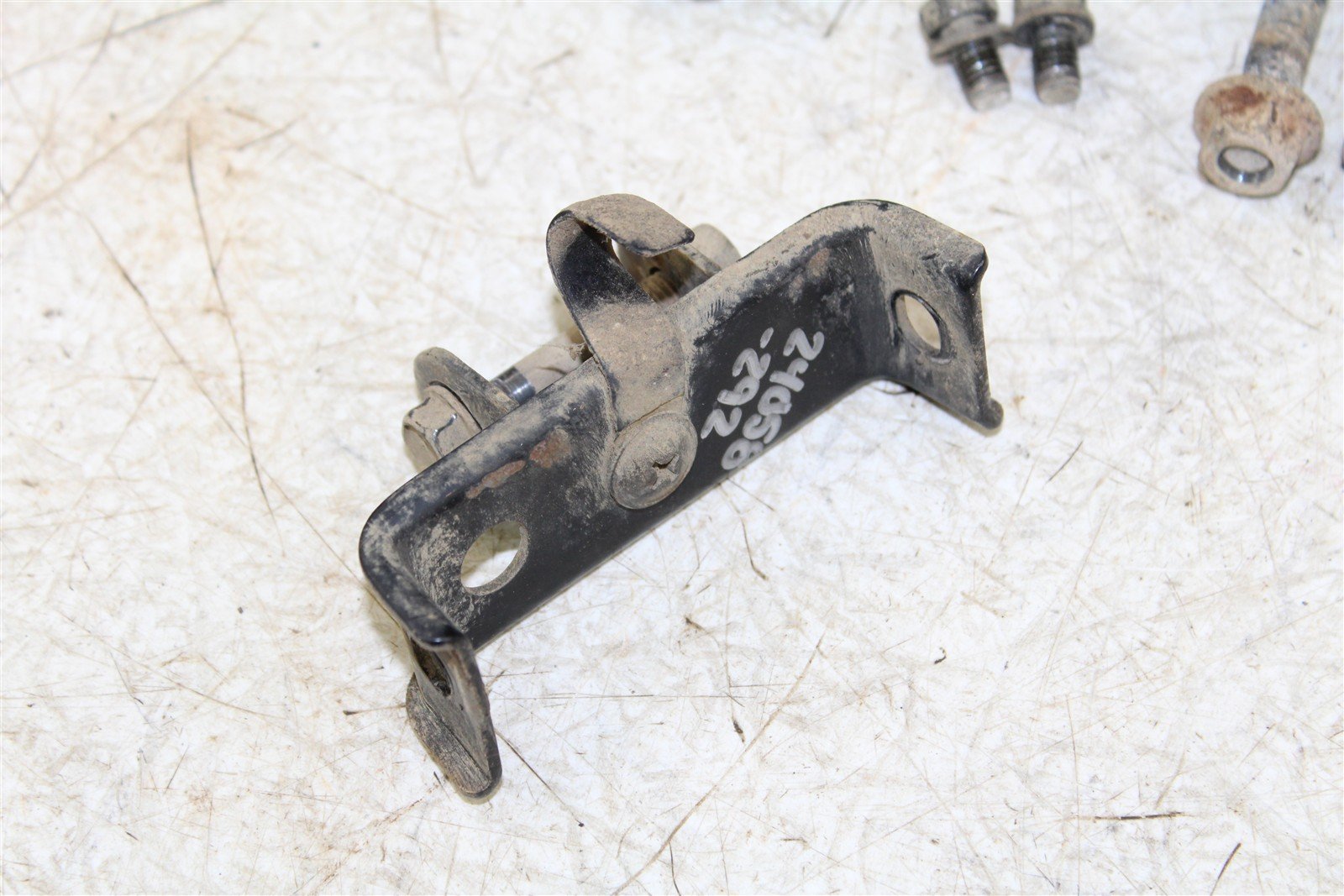 1998 Kawasaki Bayou 220 Engine Mounts Motor Brackets 24058