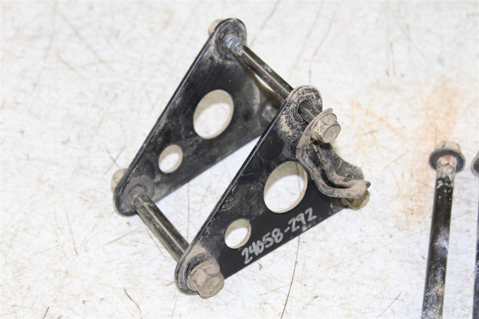 1998 Kawasaki Bayou 220 Engine Mounts Motor Brackets 24058