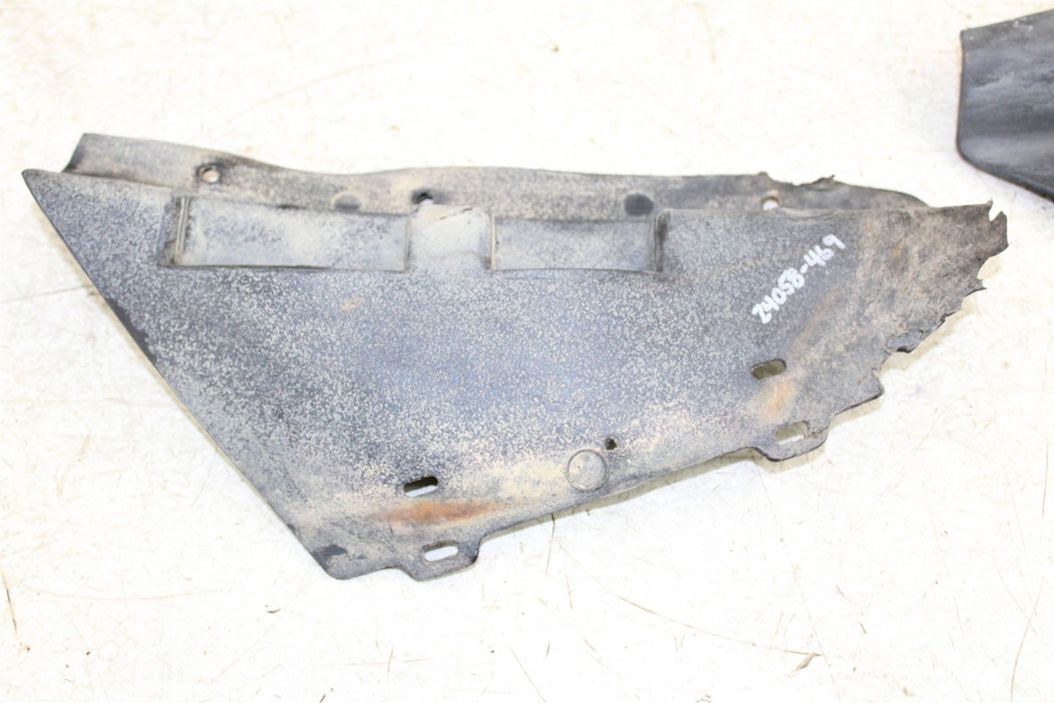 1998 Kawasaki Bayou 220 Front Inner Fender Side Panels Left Right 24058