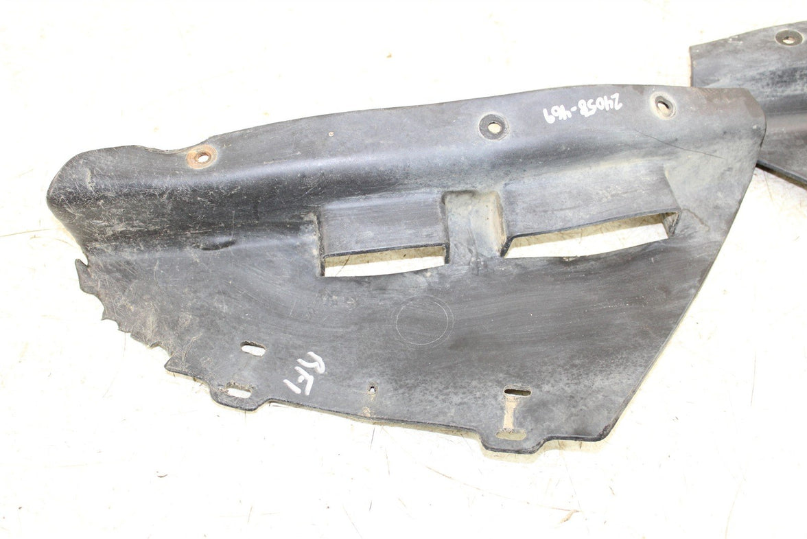 1998 Kawasaki Bayou 220 Front Inner Fender Side Panels Left Right 24058