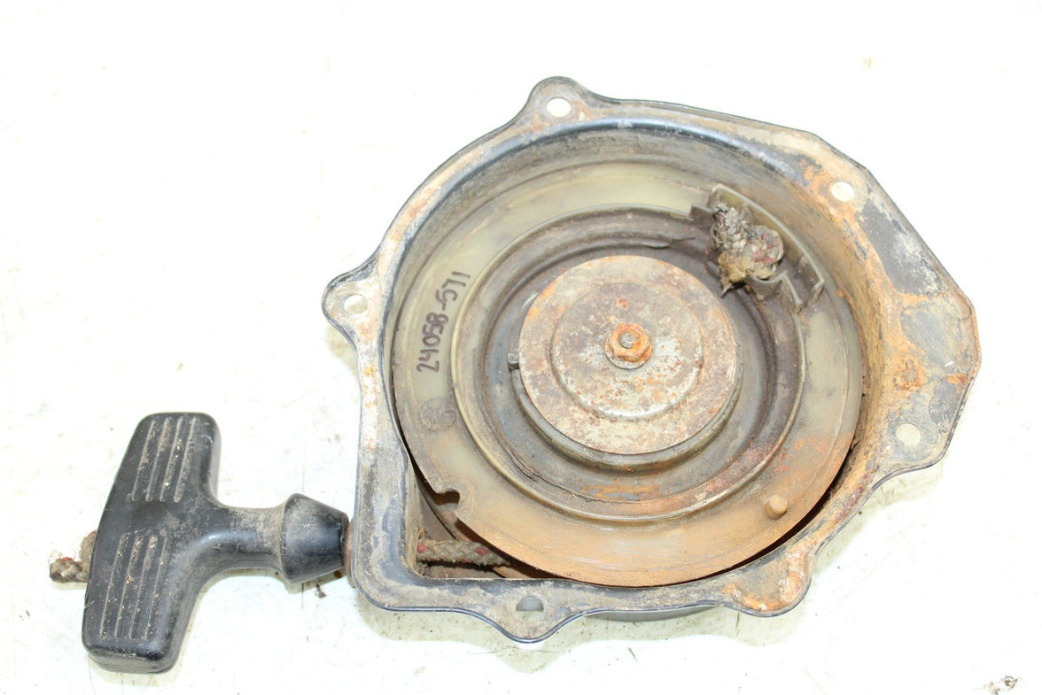 1998 Kawasaki Bayou 220 Pull Start Recoil Hand Starter 24058
