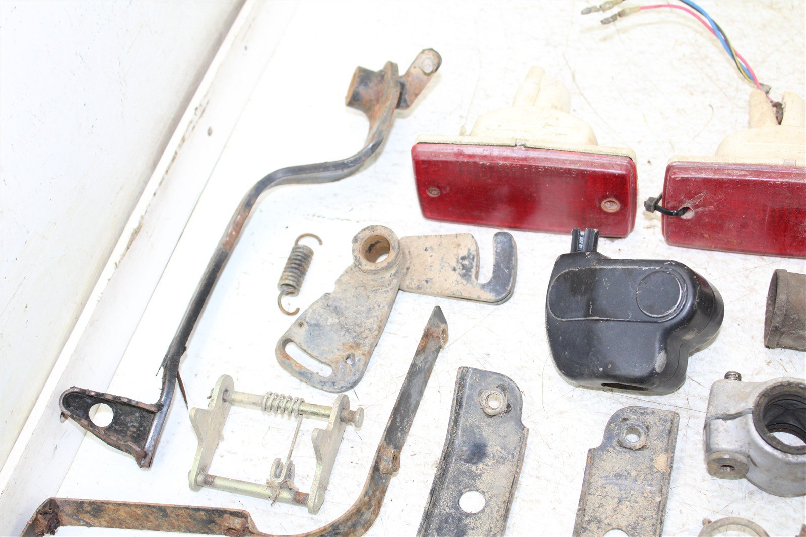 1998 Kawasaki Bayou 220 Chassis Bolt Kit Hardware Bracket Mount Wire 24058