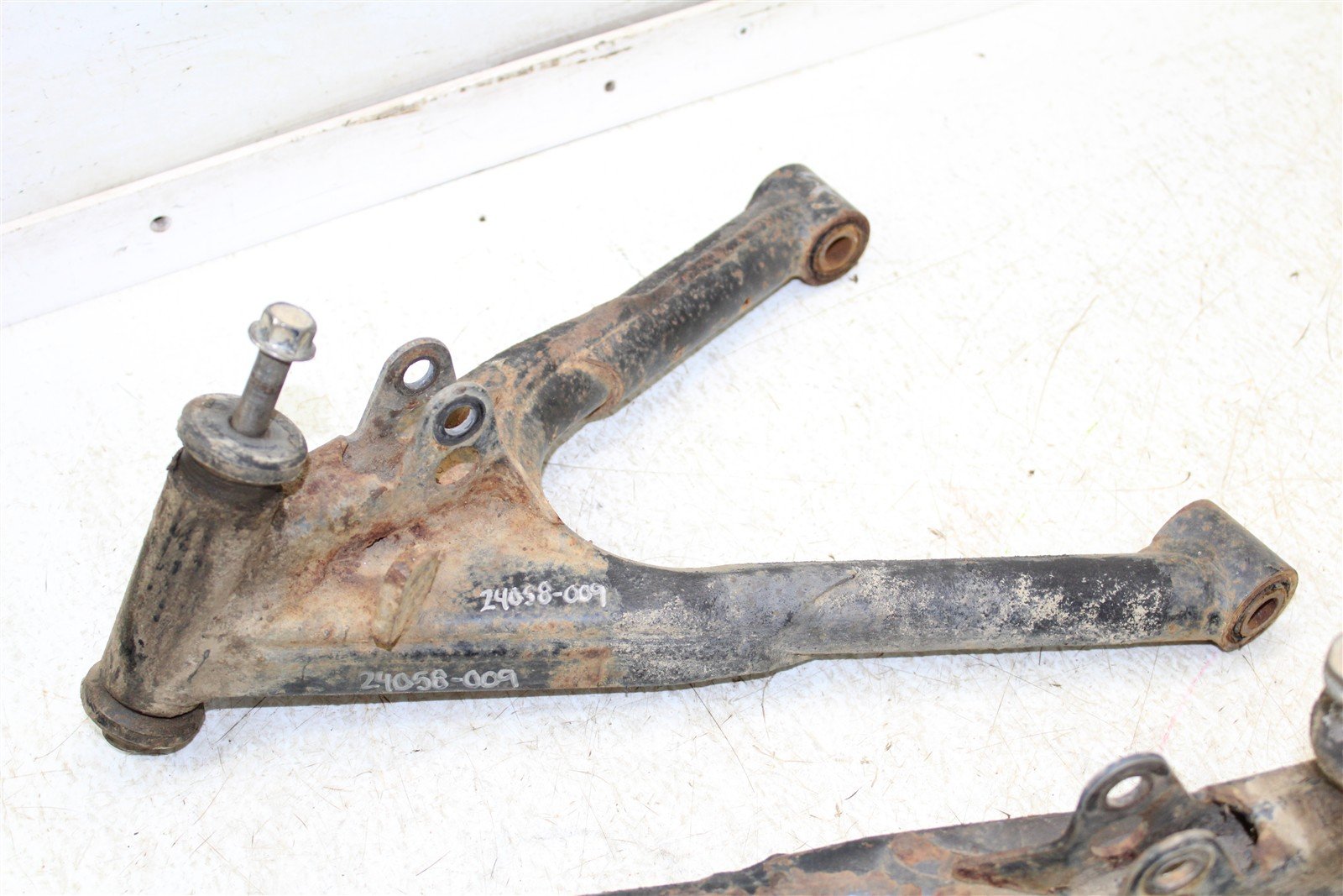 1998 Kawasaki Bayou 220 Front Lower Control A Arms 24058