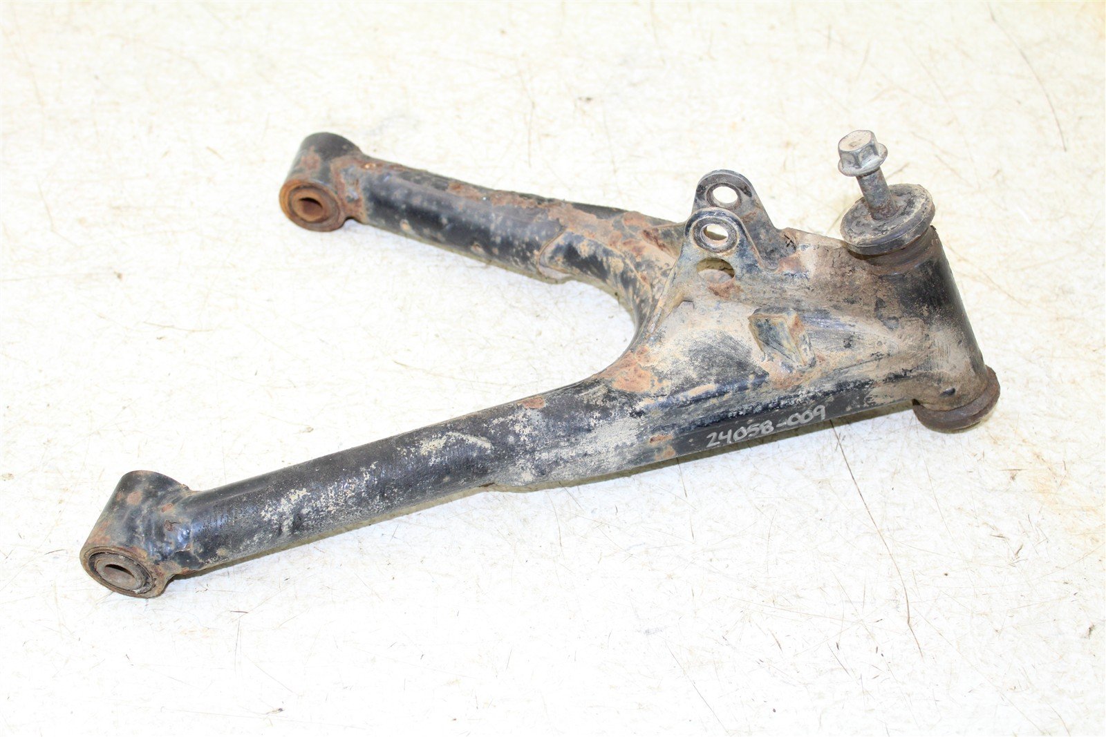 1998 Kawasaki Bayou 220 Front Lower Control A Arms 24058