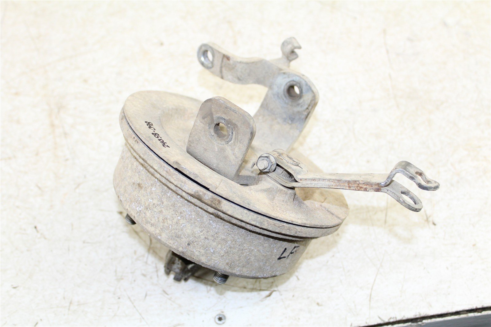 1998 Kawasaki Bayou 220 Front Left Brake Drum Backing Plate Panel Hub 24058