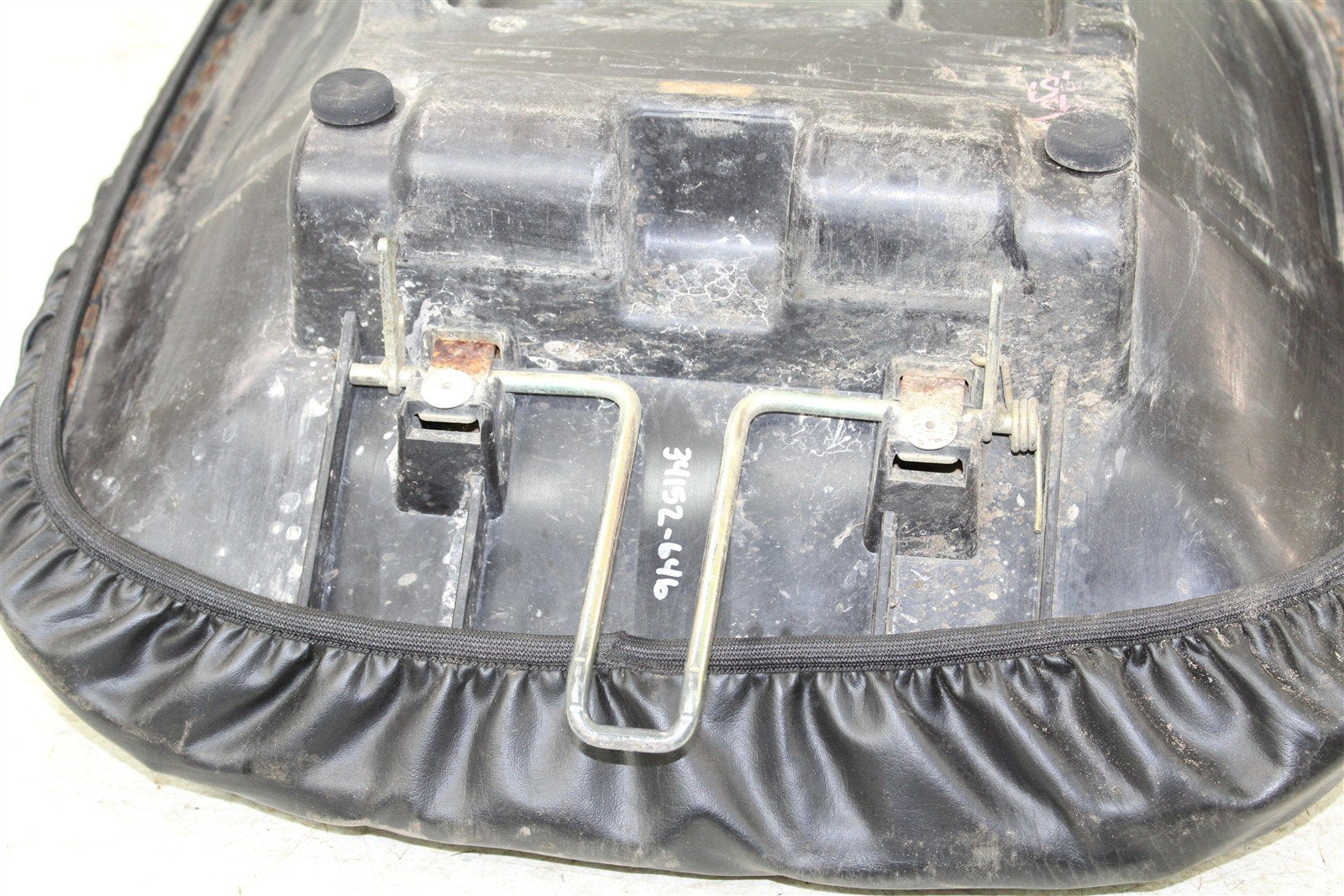 2002 Polaris Sportsman 700 4x4 Seat 34152