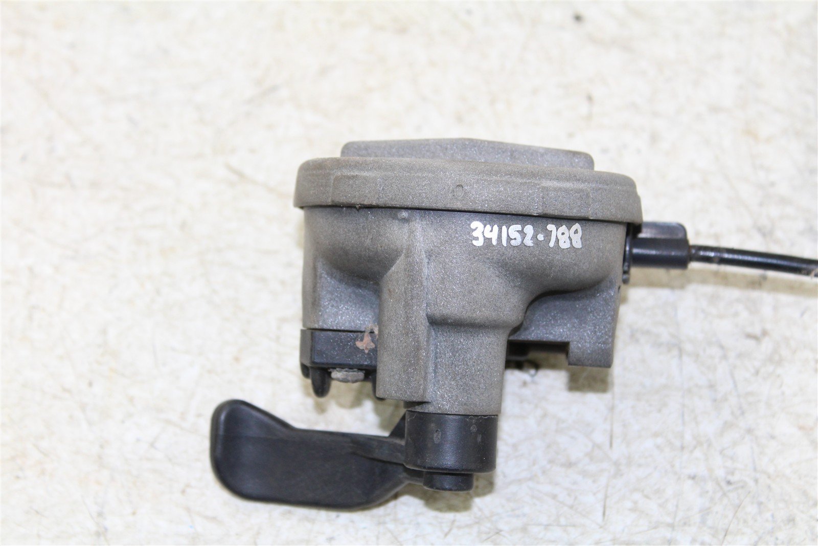 2002 Polaris Sportsman 700 4x4 Throttle Lever Housing w/ Cable 34152