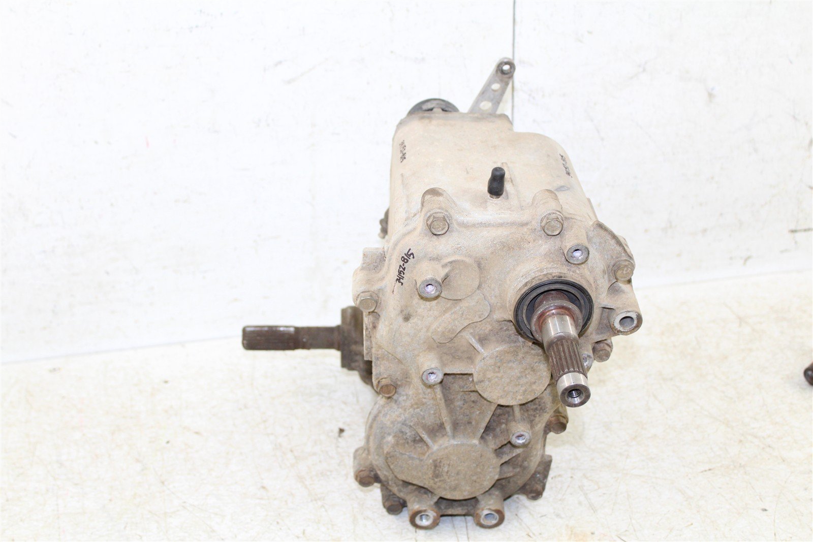 2002 Polaris Sportsman 700 4x4 Transmission Gear Box Case 34152