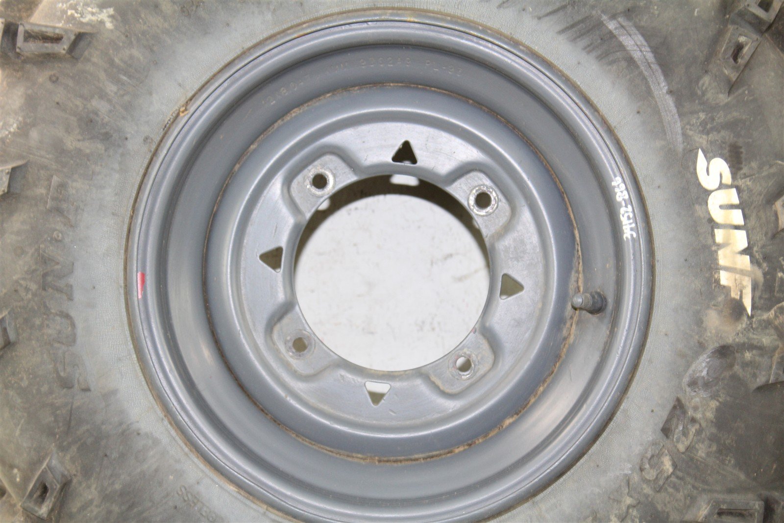 2002 Polaris Sportsman 700 4x4 Rear Wheel Set Rims 34152