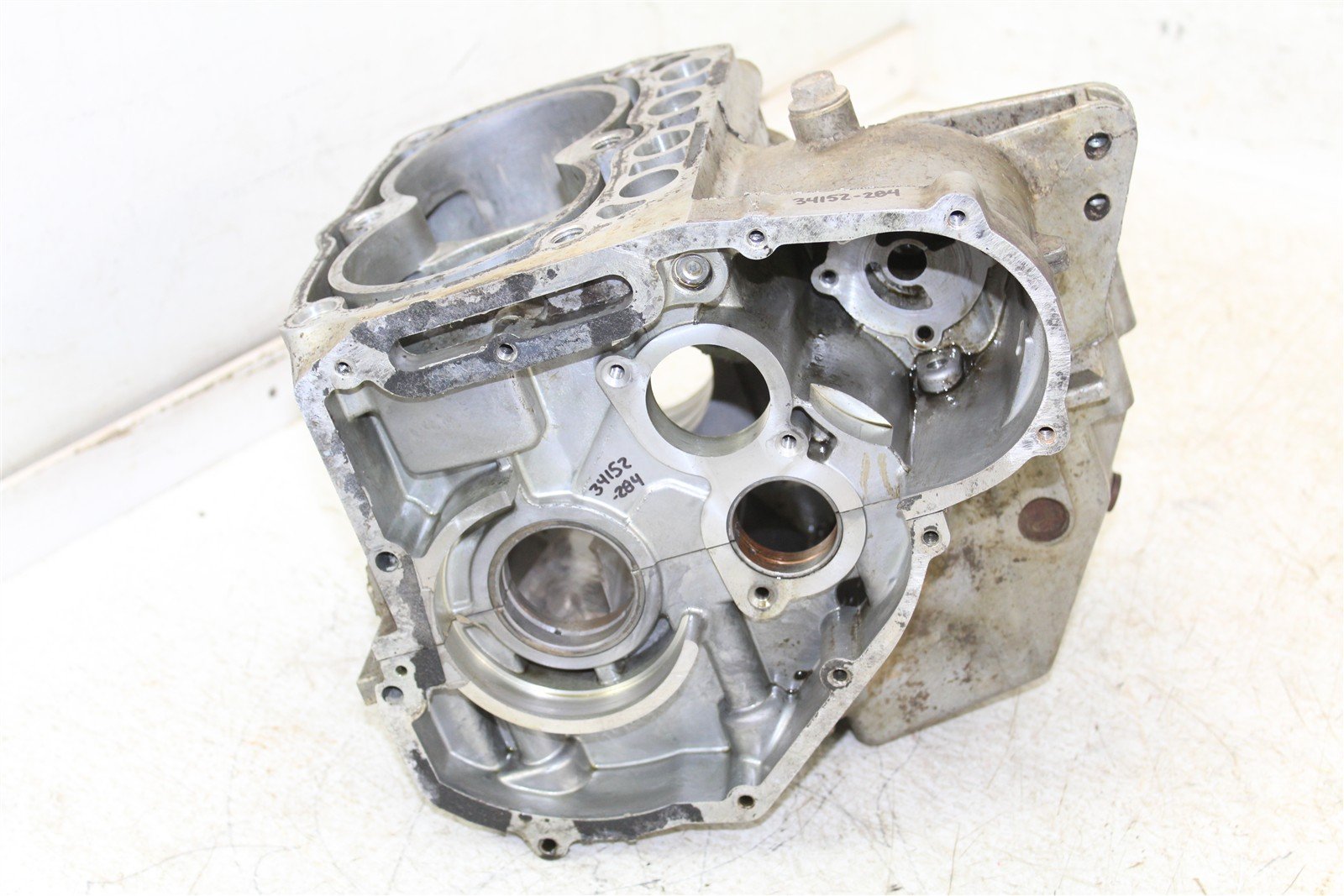 2002 Polaris Sportsman 700 4x4 Engine Cases Crankcase Left Right 34152