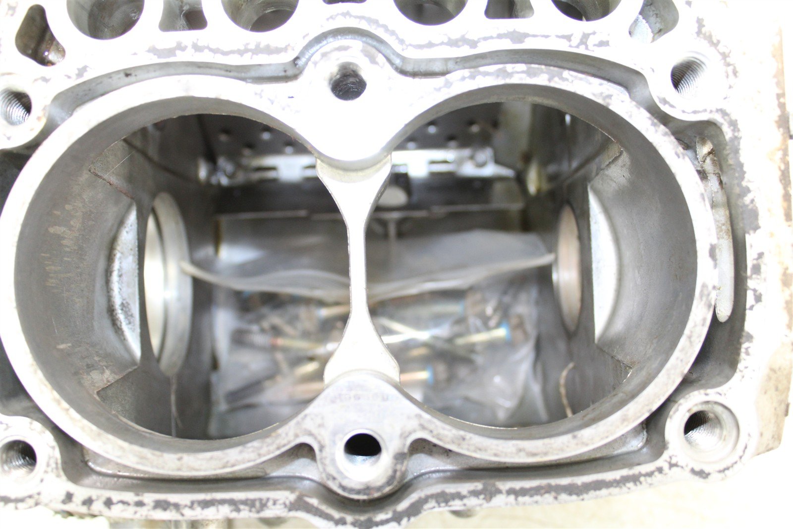 2002 Polaris Sportsman 700 4x4 Engine Cases Crankcase Left Right 34152