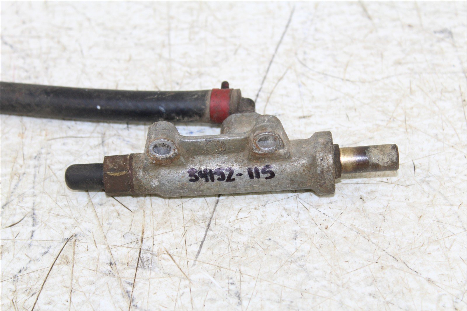 2002 Polaris Sportsman 700 4x4 Rear Brake Master Cylinder 34152