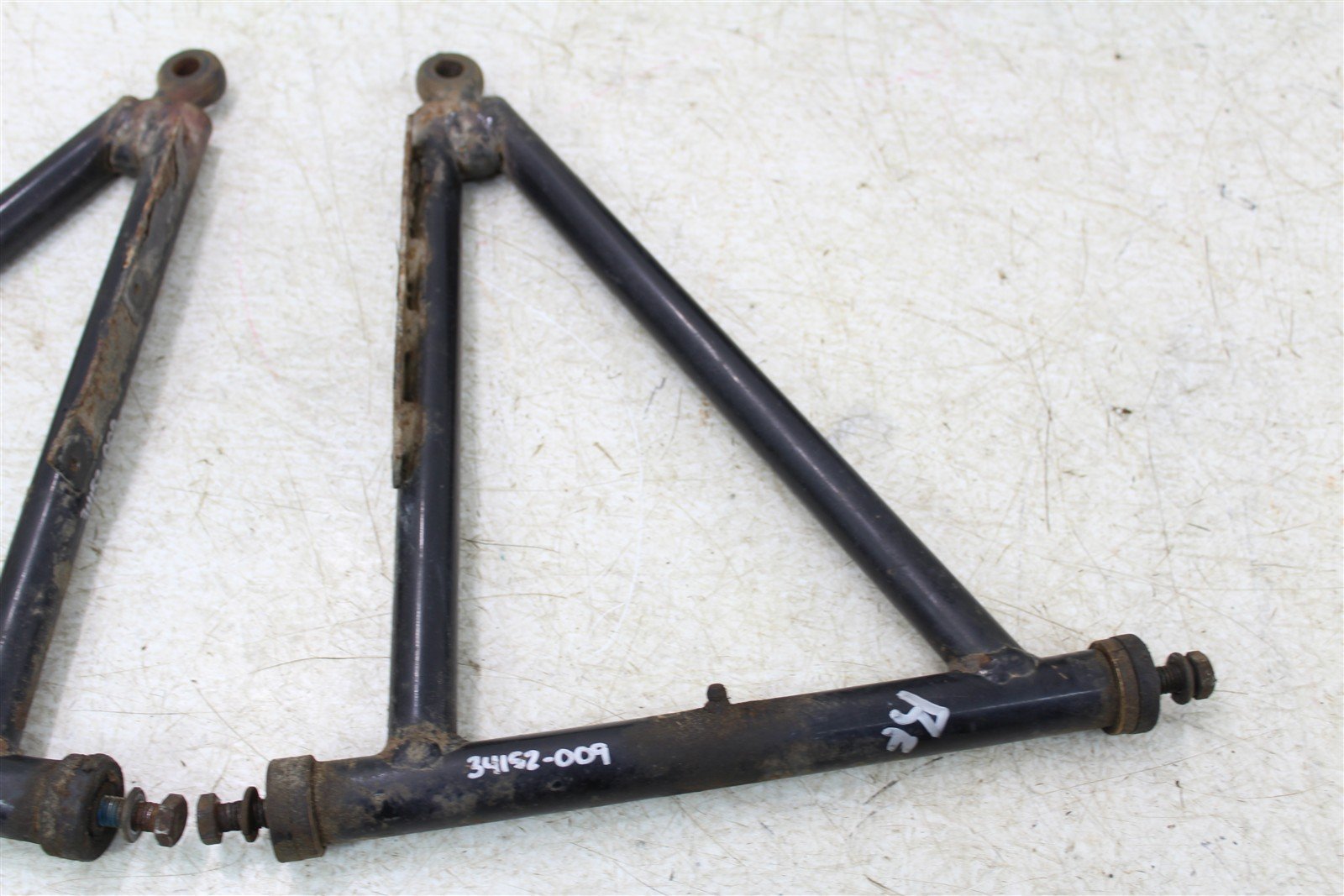 2002 Polaris Sportsman 700 4x4 Front Lower Control A Arms 34152