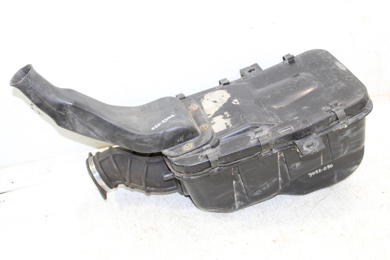 2002 Polaris Sportsman 700 4x4 Air Box Intake Housing Boot Filter Cage 34152