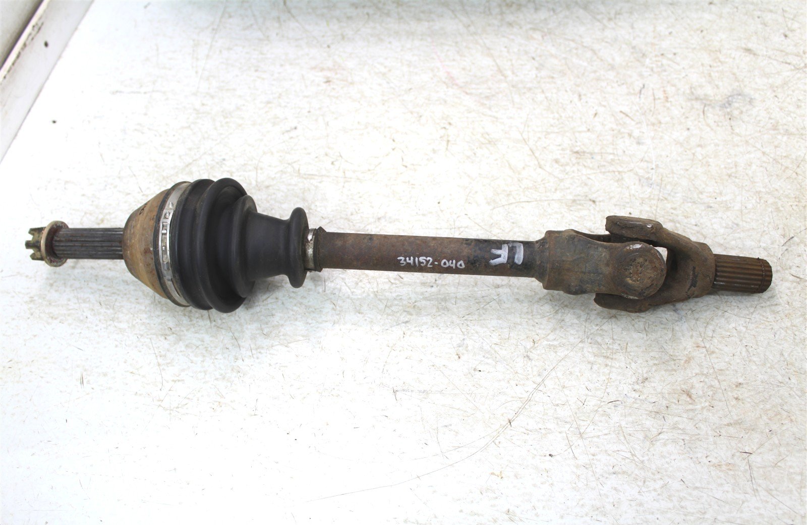 2002 Polaris Sportsman 700 4x4 Left Front CV Axle Boot Straight 34152