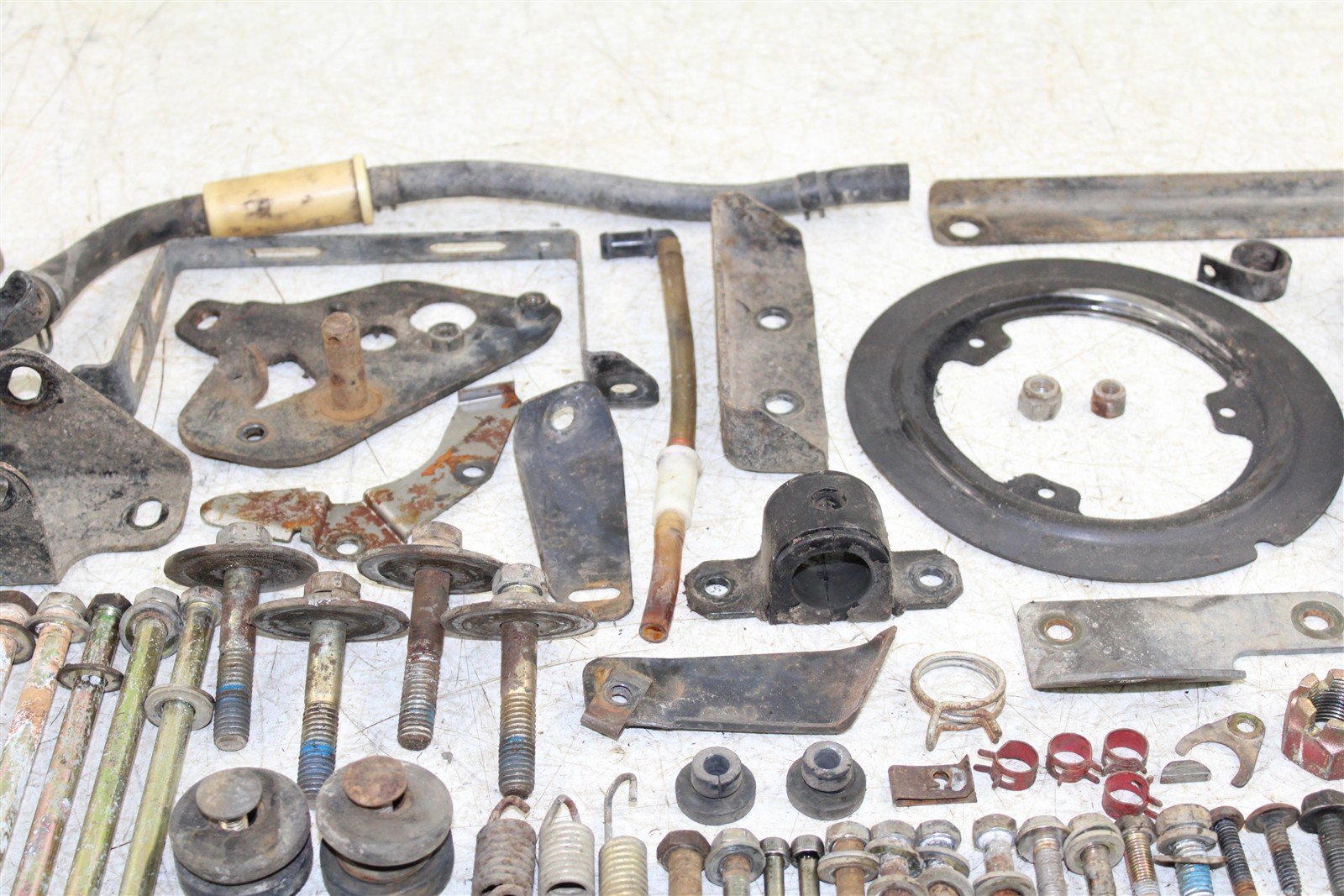 2002 Polaris Sportsman 700 4x4 Chassis Bolt Kit Hardware Bracket Mount 34152