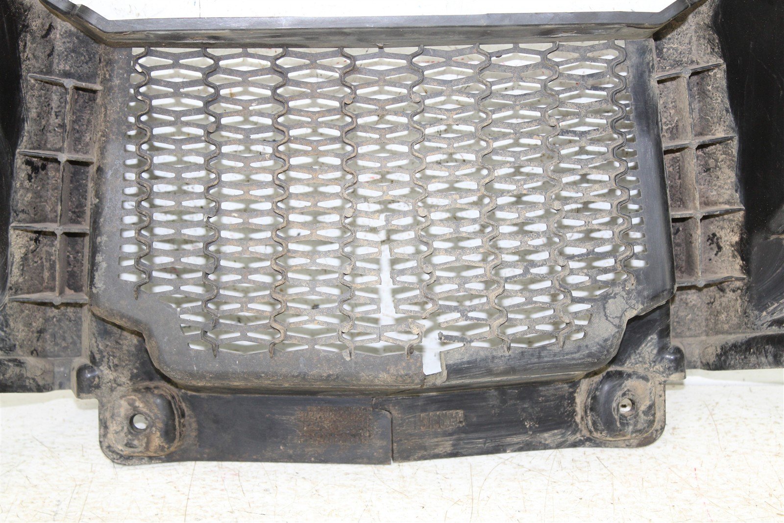 2015 Polaris Sportsman ETX 4x4 Front Bumper Grille Radiator Guard Plastic 34153