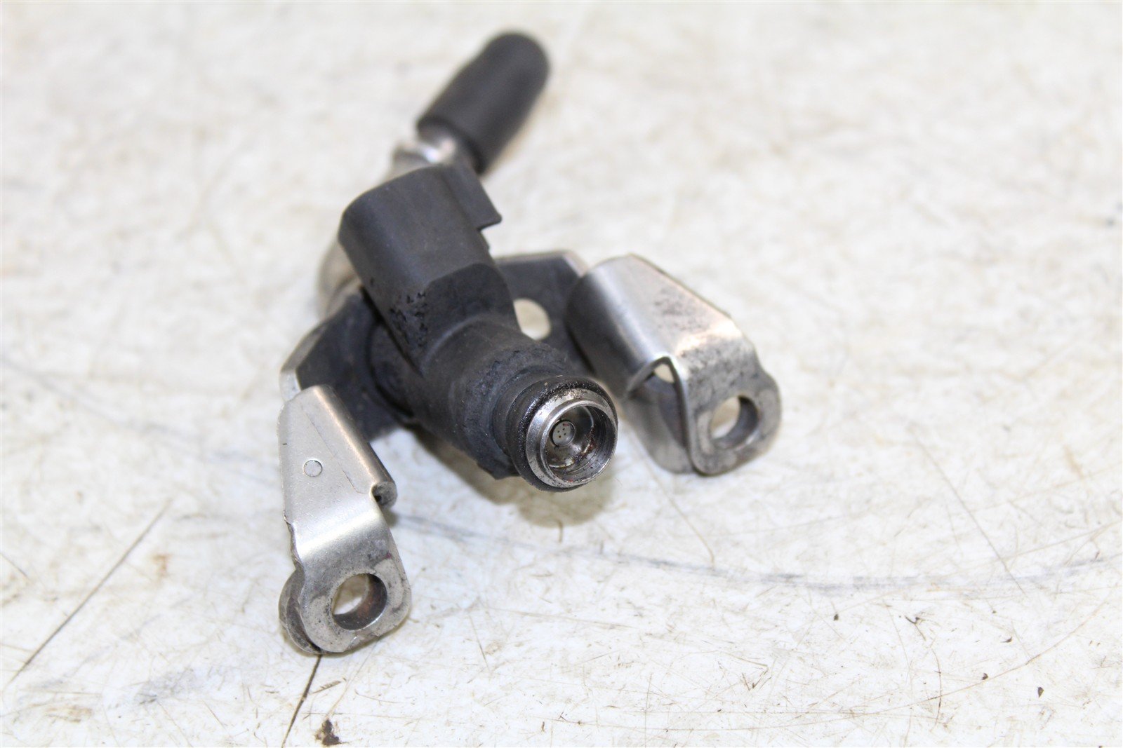 2015 Polaris Sportsman ETX 4x4 Fuel Rail w/ Injector 34153