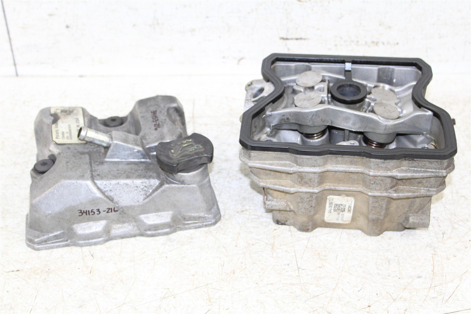 2015 Polaris Sportsman ETX 4x4 Cylinder Head Valve Cover Intake Exhaust 34153