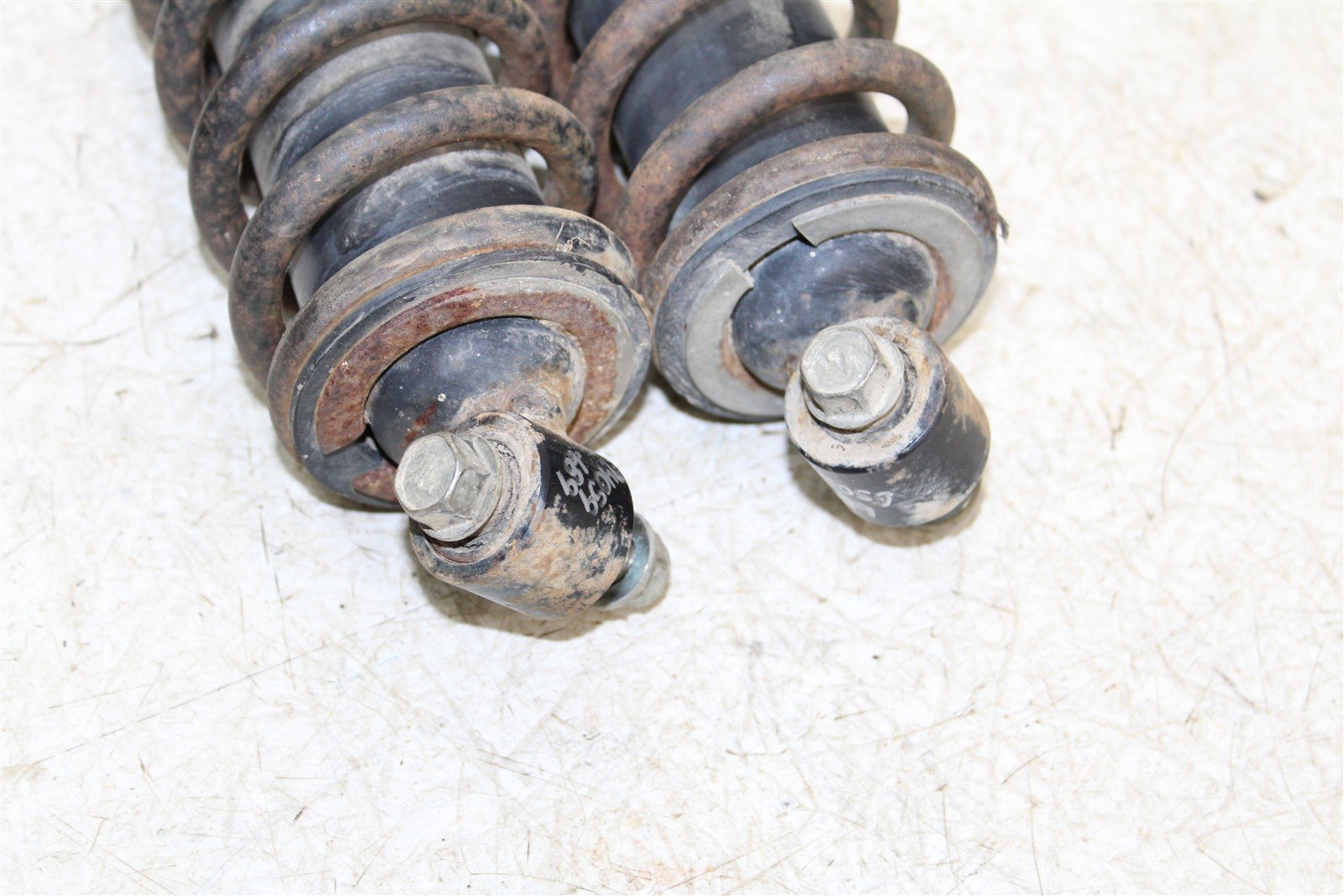 2005 Kawasaki Brute Force 750 4x4 Rear Shocks Spring Absorber Left Right 24059