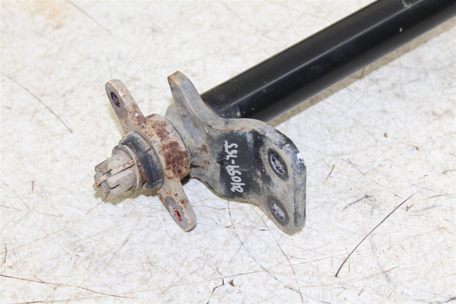 2005 Kawasaki Brute Force 750 4x4 Steering Stem Shaft 24059