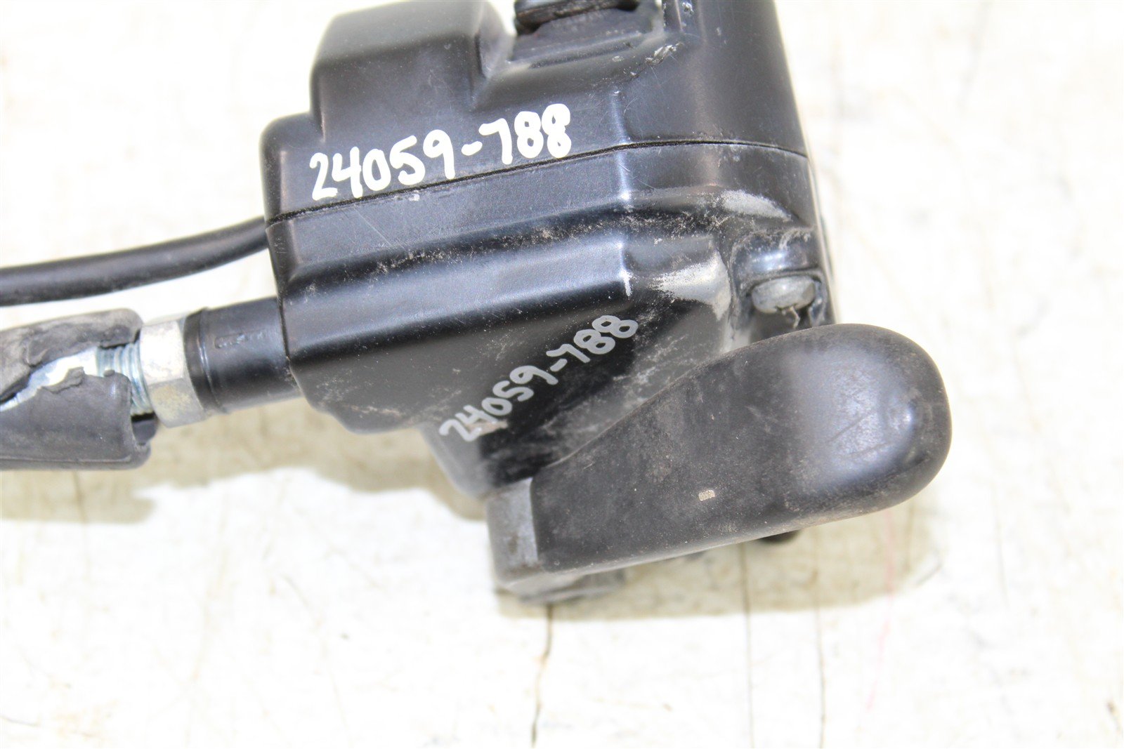 2005 Kawasaki Brute Force 750 4x4 Throttle Lever Housing 24059