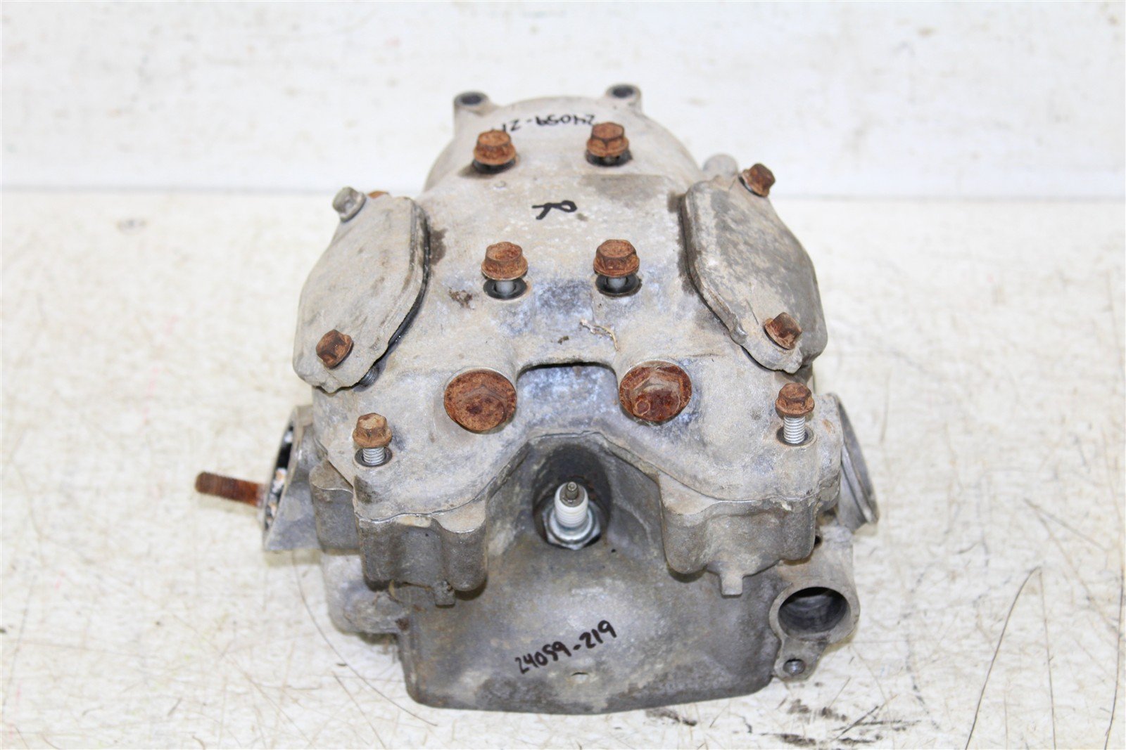 2005 Kawasaki Brute Force 750 4x4 Rear Cylinder Head Valve Cover Rockers 24059
