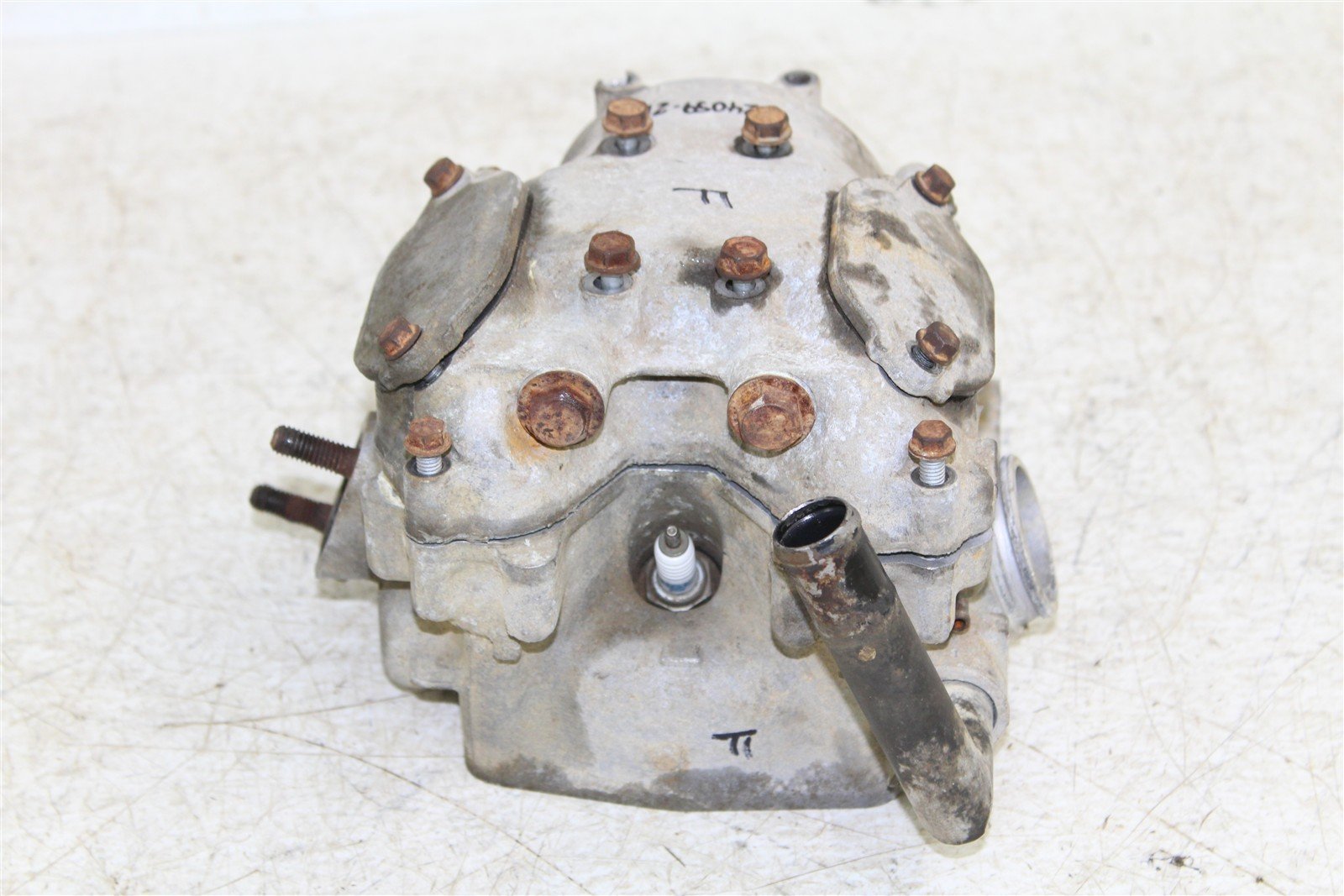 2005 Kawasaki Brute Force 750 4x4 Front Cylinder Head Valve Cover Rockers 24059