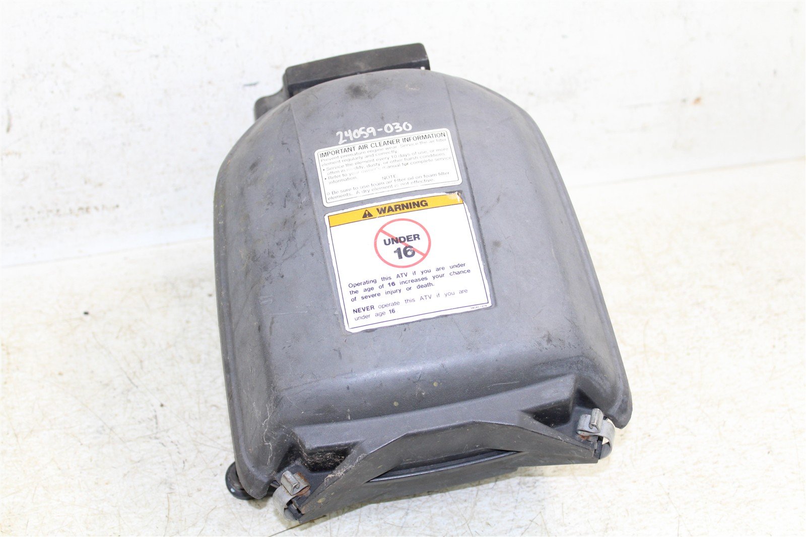 2005 Kawasaki Brute Force 750 4x4 Air Box Intake Housing Boot Filter Cage 24059