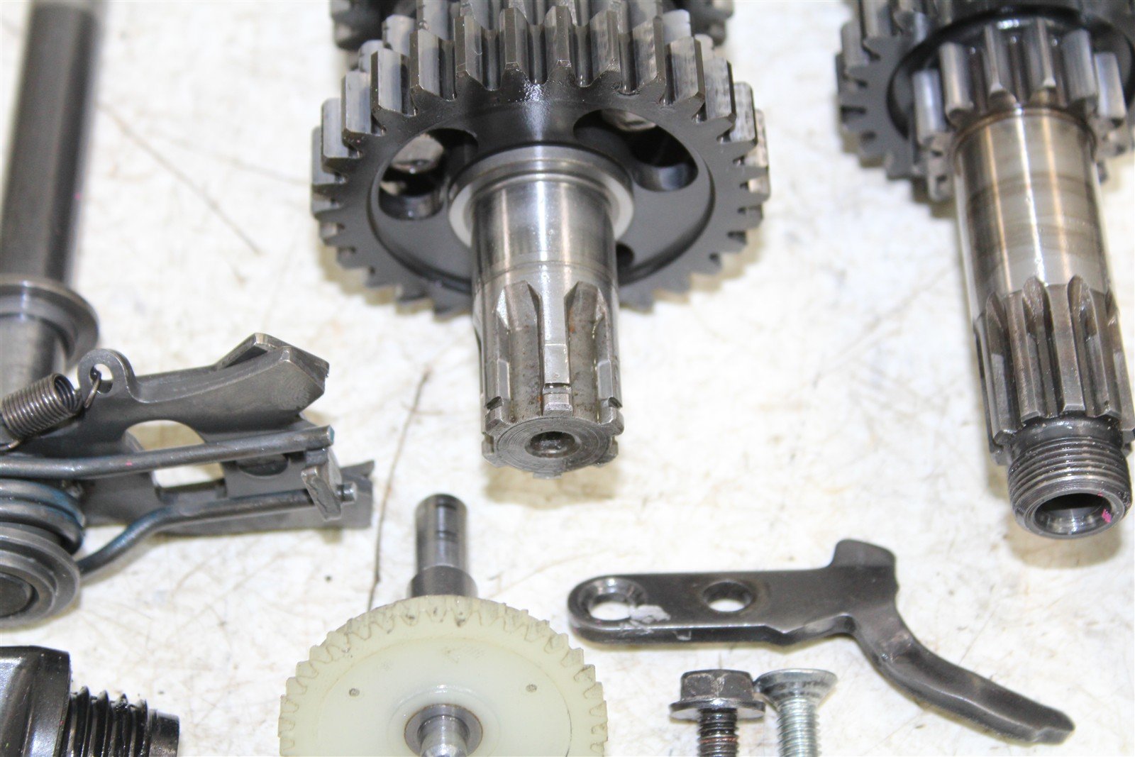 2000 Kawasaki KX 80 Transmission Gears Shaft Shift Drum 27038
