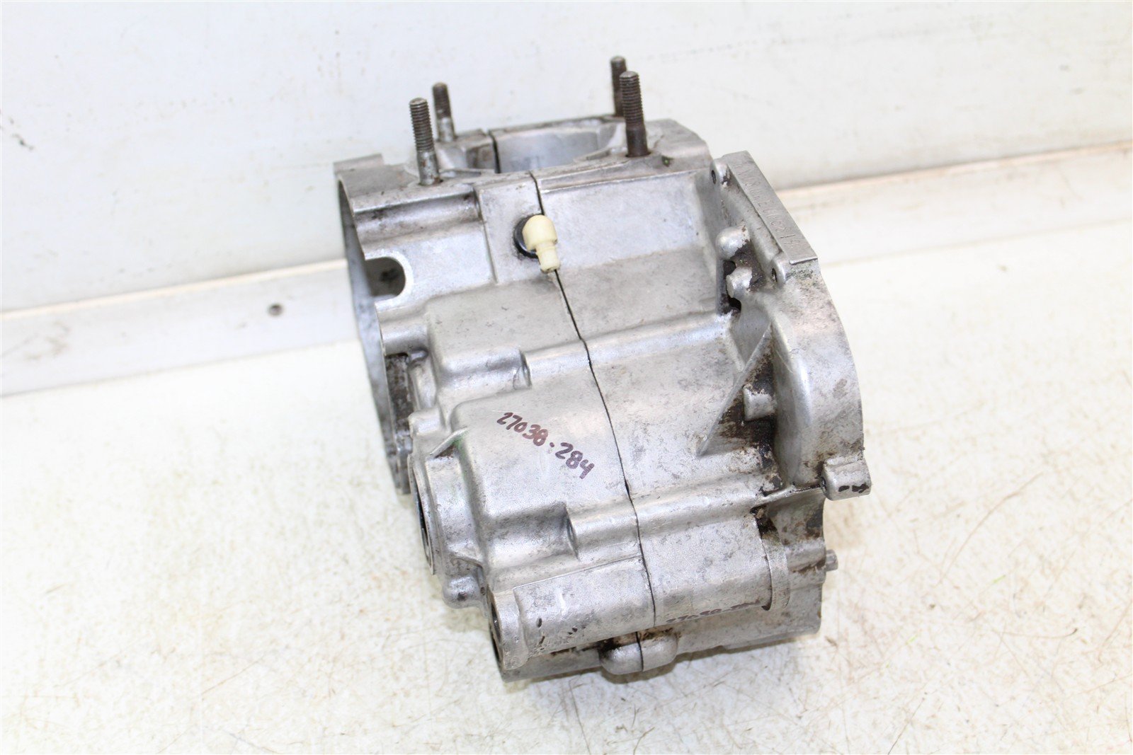 2000 Kawasaki KX 80 Engine Cases Crankcase Motor Left Right 27038