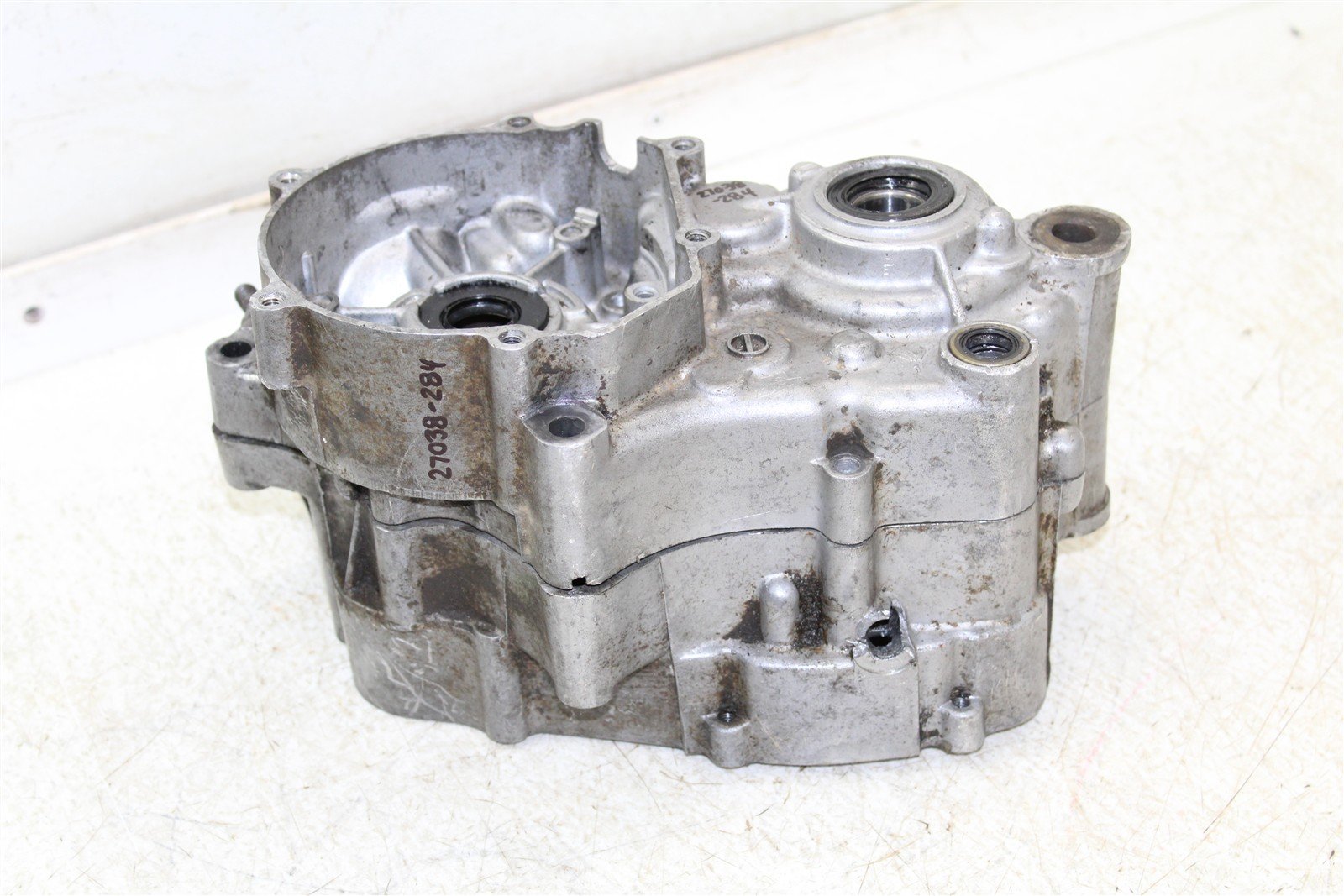 2000 Kawasaki KX 80 Engine Cases Crankcase Motor Left Right 27038