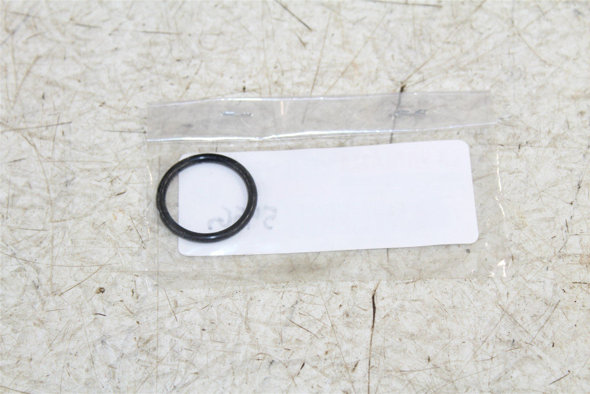 NOS Genuine Yamaha O Ring Seal 93210-235A1 NEW 545G