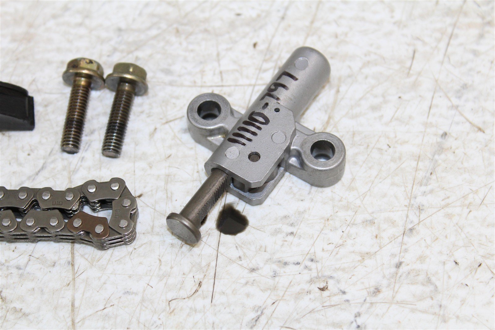 2004 Honda Rancher 350 ES Timing Chain Guide w/ Camshaft Tensioner 11110