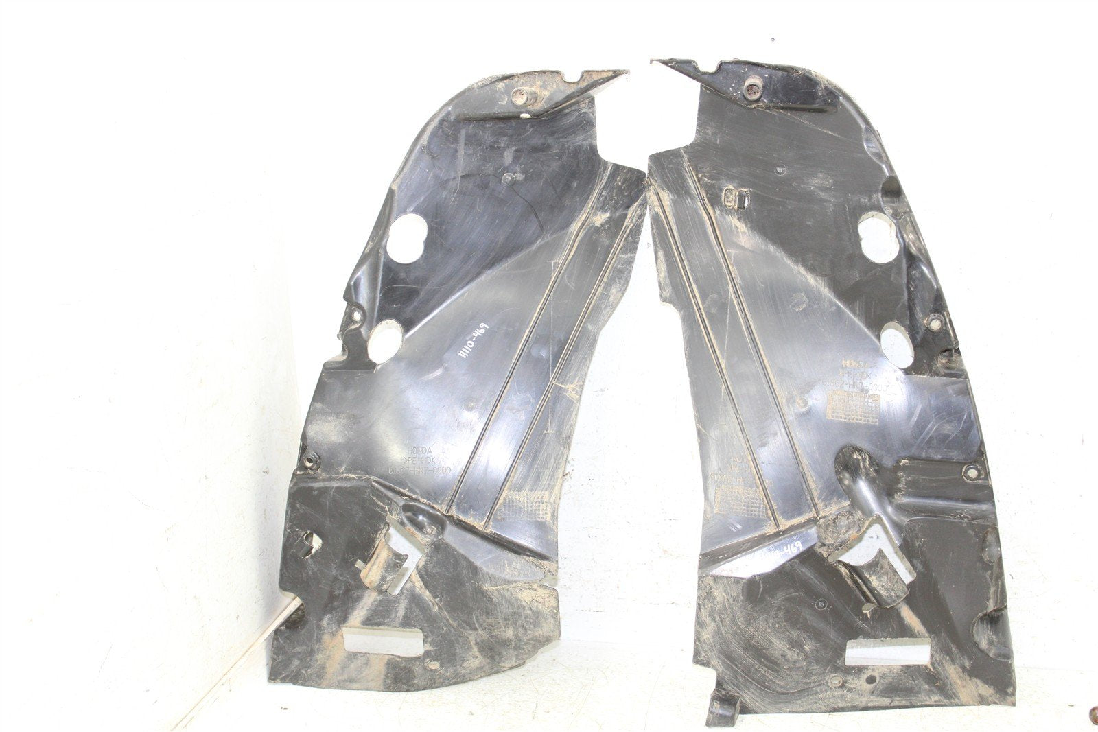 2004 Honda Rancher 350 ES Front Plastic Inner Fenders Guards 11110